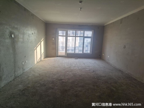 中央豪庭-房主疯了!柿园135平电梯洋房66万